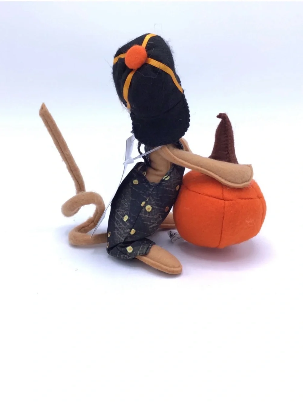 New with tags Annalee Pumpkin Carving Mouse